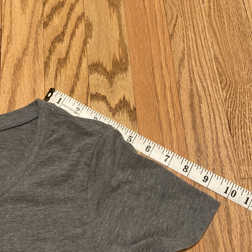 NWOT Motherhood Maternity M Pregnancy Announcement Top - Picture 9 of 11